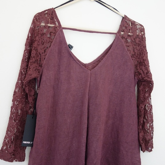 NWT PLUM LACE BLOUSE with openback F21 - Picture 2 of 3